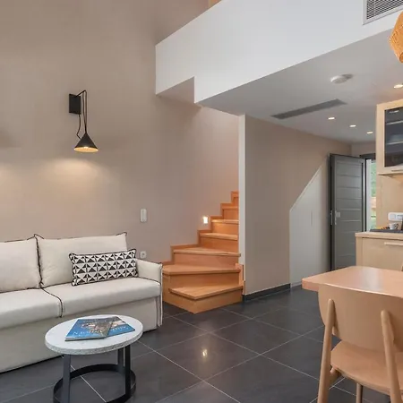 Alpe Luxury Penelope Collection 4* オリンピアダ