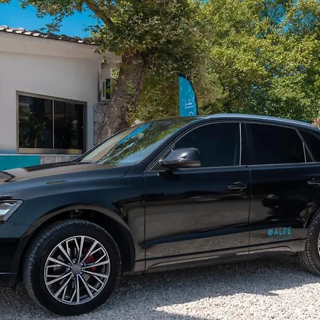 Ξενοδοχείο με διαμερίσματα Alpe Luxury Penelope Collection 4*